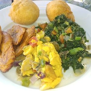 Meet your Posher, Denise